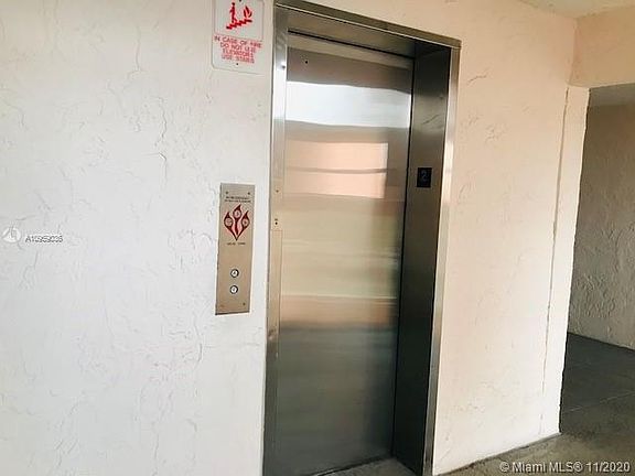4th image of 6190 W 19th Ave APT 215