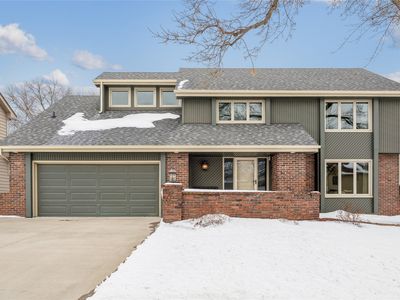 9725 Aurora Ave, Urbandale, IA, 50322