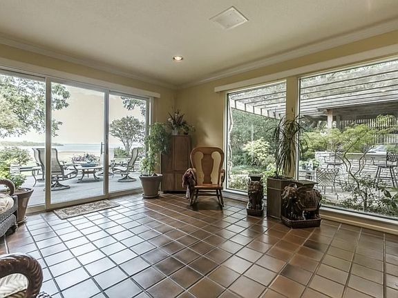 4th image of 7011 Lake Powell Dr