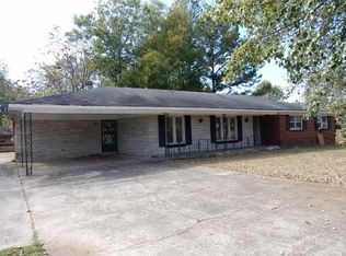 911 17th St, Sheffield, AL 35660