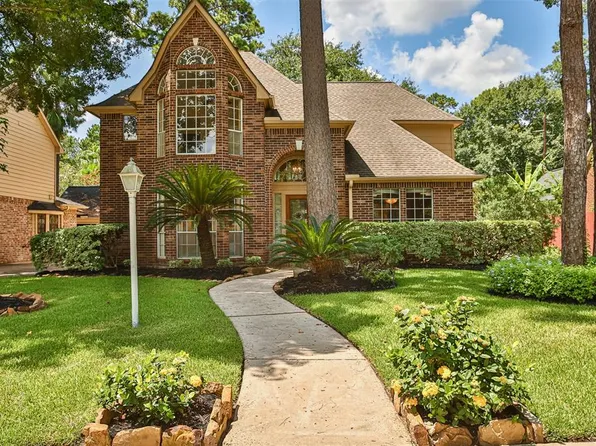 11951 Gatesden Dr, Tomball, TX 77377