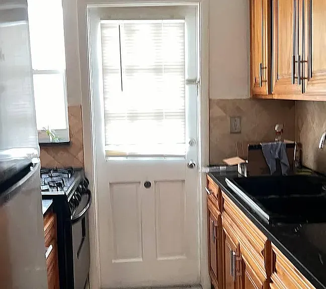 719 Euclid Ave #4 — Photo 5