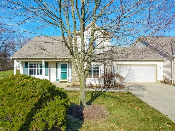 1911 Heron Glen Ct, Macedonia, OH 44056