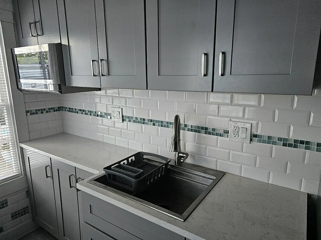 901 White St — Photo 3