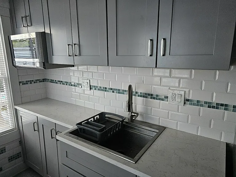 901 White St #2 — Photo 3