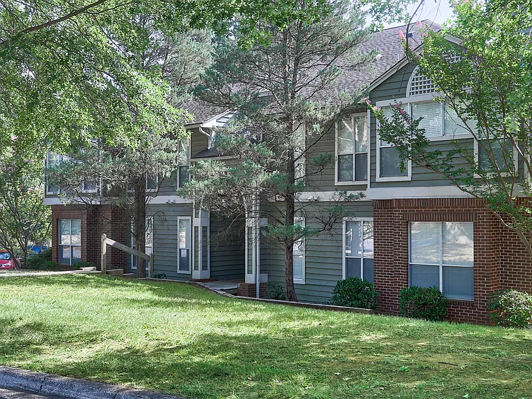 The Villages Apartments — Photo 16