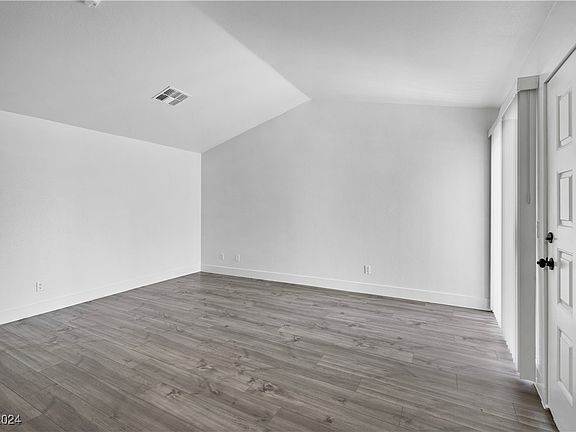 4th image of 5345 Silvermist Ct Unit 101