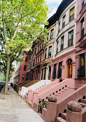 Rented by Esra Realty | media 7