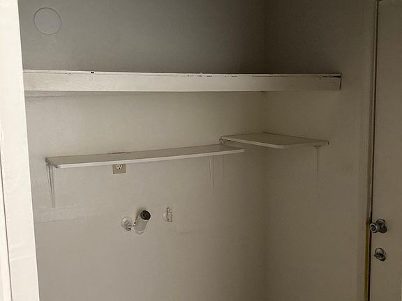5th image of 4964 Maine Ave APT 5