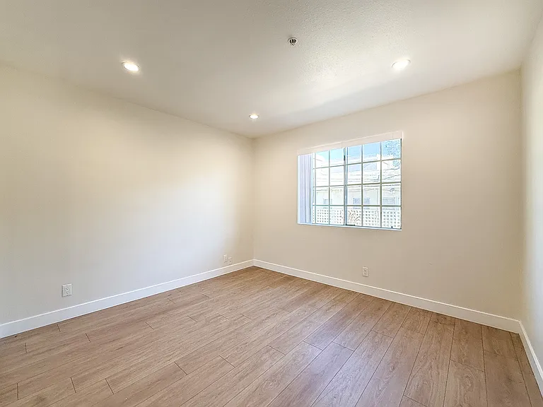 306 N Howard St #2 — Photo 15