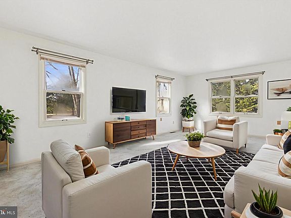 3rd image of 257 Mingo Rd