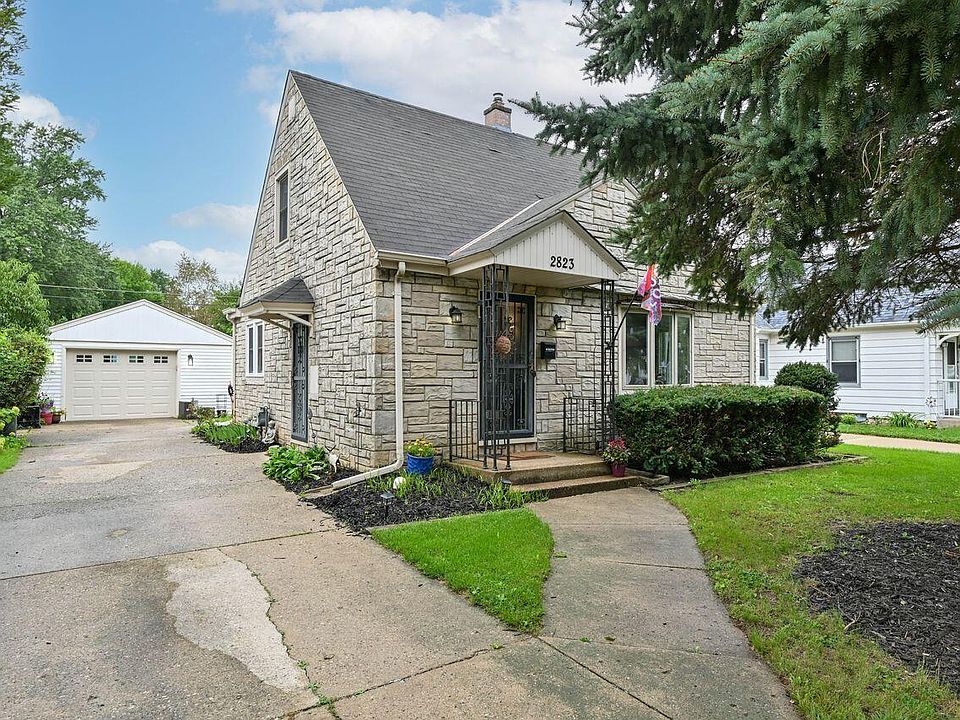 1st image of 2823 S 85th STREET