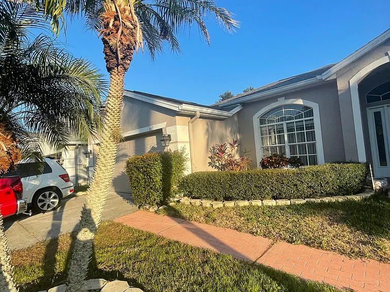 8611 Brookway Cir — Photo 3