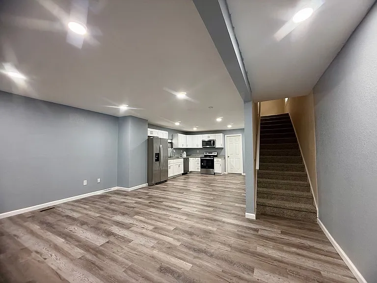124 Halifax St — Photo 4