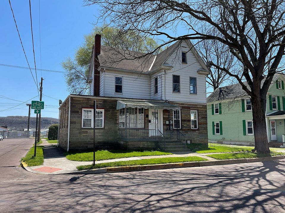 Front of home (awning will be removed or replaced)