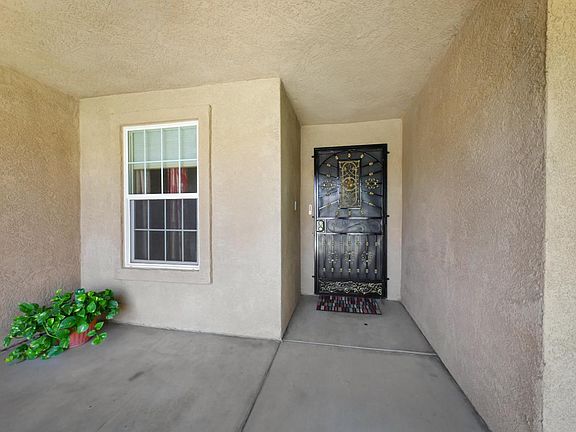 5th image of 2917 Tapo Ridge Dr