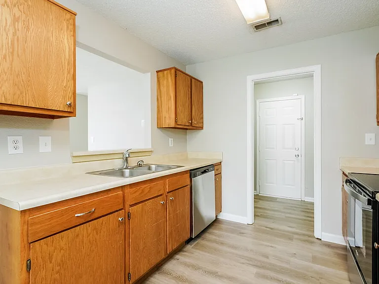 8544 Sweet Birch Dr — Photo 10