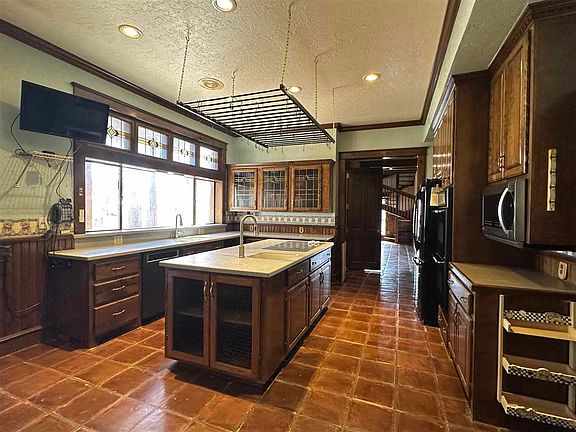 3rd image of 12400 NW Pecan Creek Dr