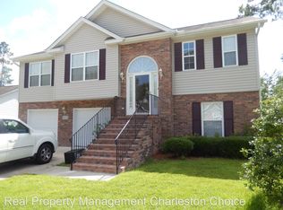 1054 Cobblestone Blvd, Summerville, SC 29486