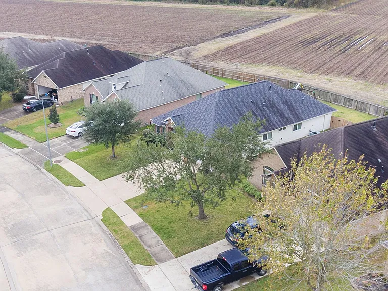 2834 Sage Bluff Ave — Photo 41