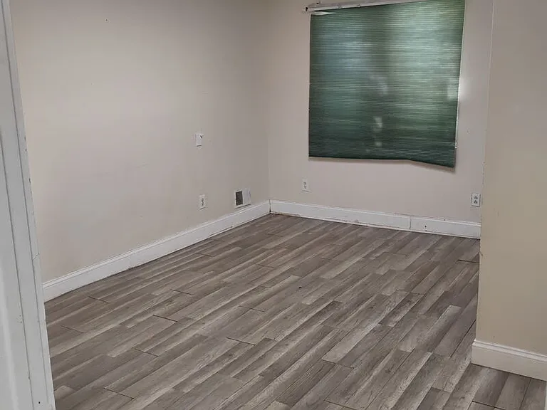 864 Madison Ave #1B — Photo 11