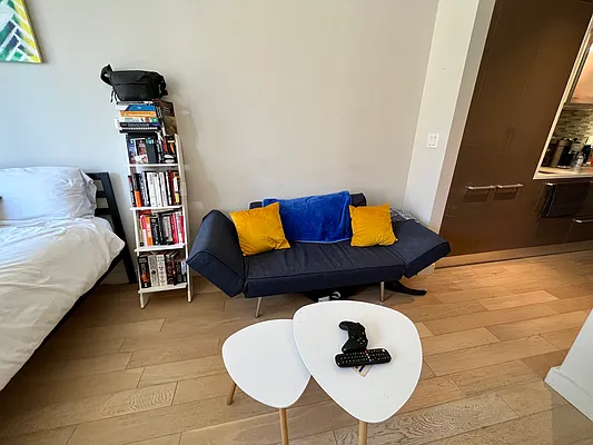 Rented by Evans Real Estate | media 4