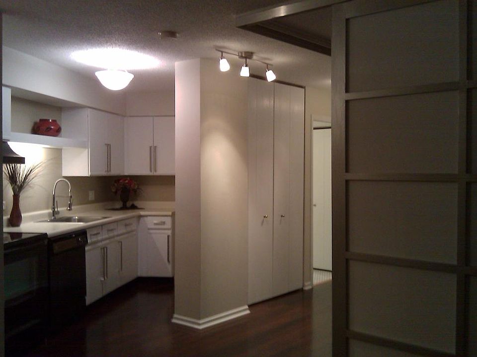 1st image of 470 Fawell Blvd APT 514