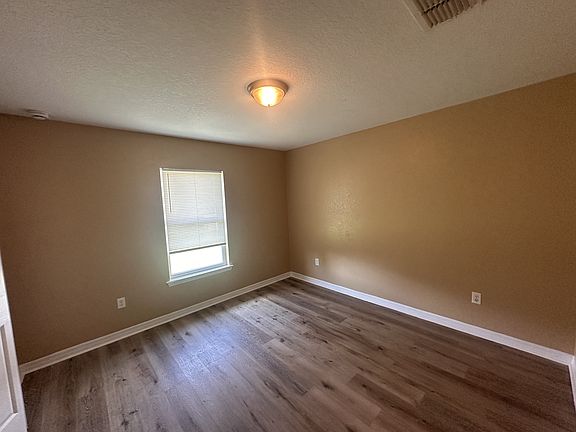 4th image of 489 Marion Oaks Blvd
