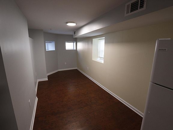4th image of 1729 Saint Paul St Unit 1