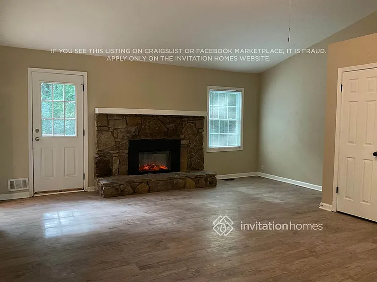 2057 Kinridge Ct — Photo 6