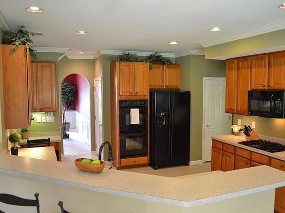 3rd image of 1685 Clay Brooke Ln SE