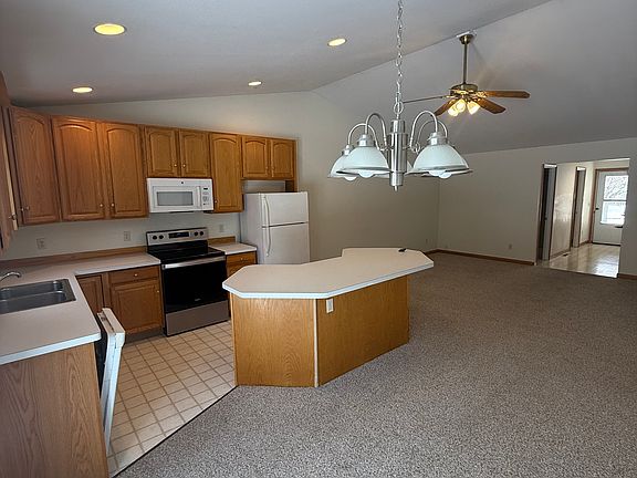 2nd image of 4980 E Leckie Ln