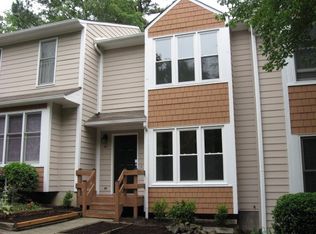 101 Thomas Ln APT B2, Carrboro, NC 27510