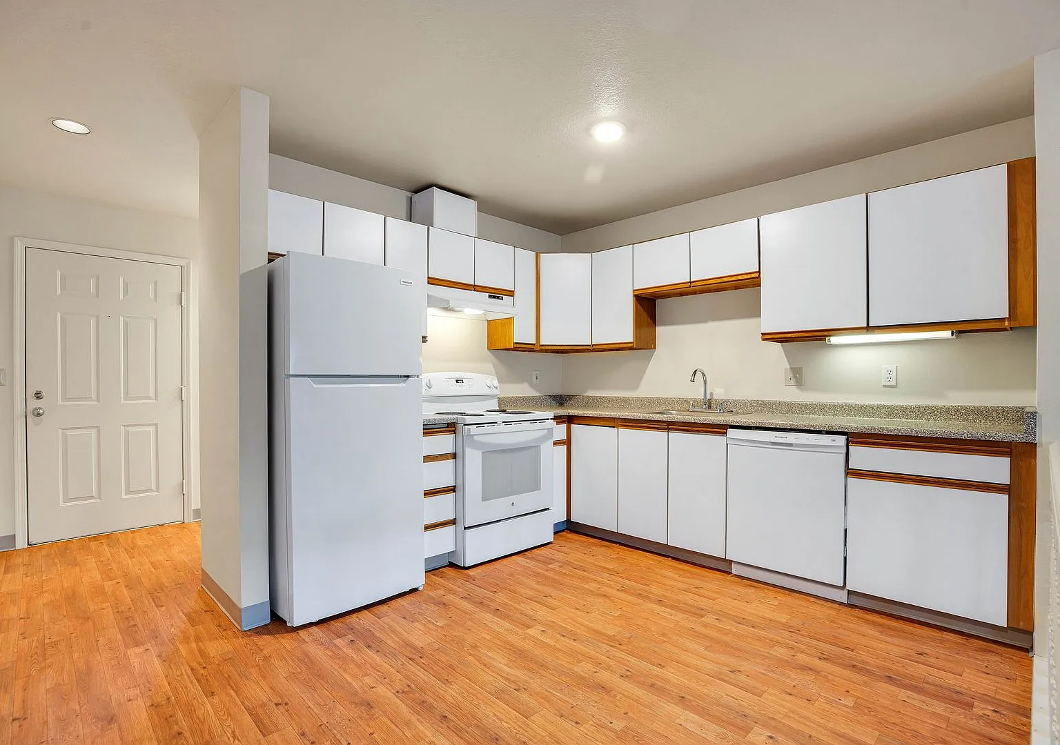 Spacious 2 Bedroom Townhomes with Private Garage Limited Availability — Photo 2