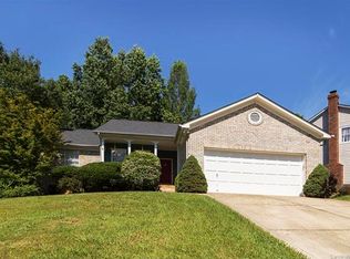 10220 Ashley Farm Dr, Matthews, NC 28105