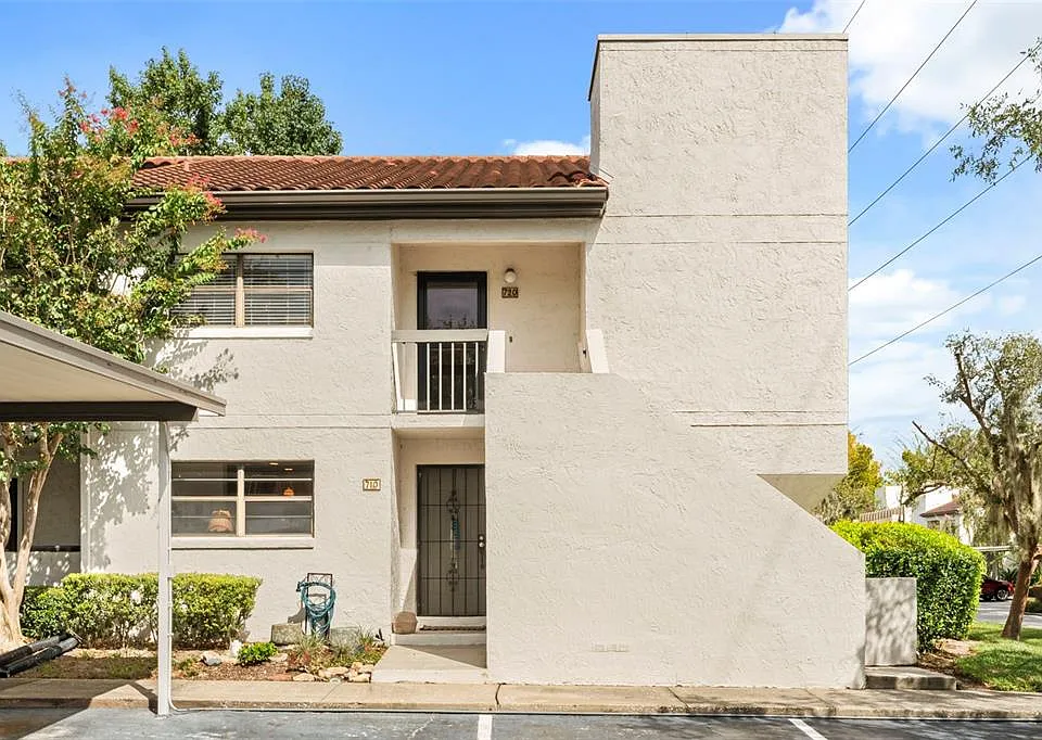 720 Killarney Bay Ct