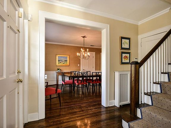 3rd image of 3 Cambridge Ct