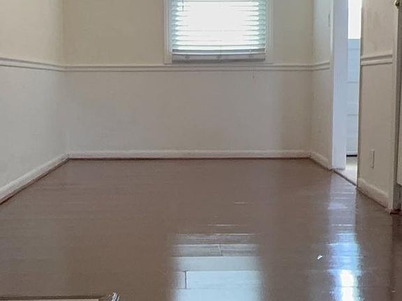 5th image of 3801 28th Ave