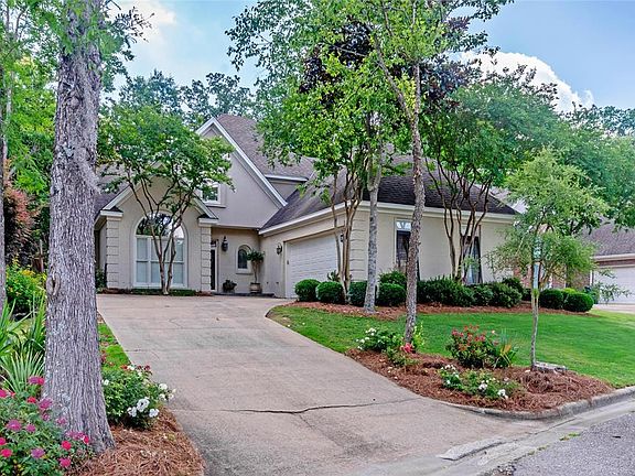 3rd image of 9807 Bent Brook Dr