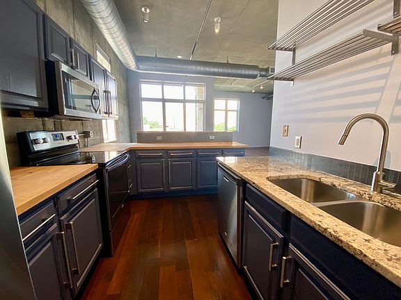4th image of 290 W 12th Ave Unit 306