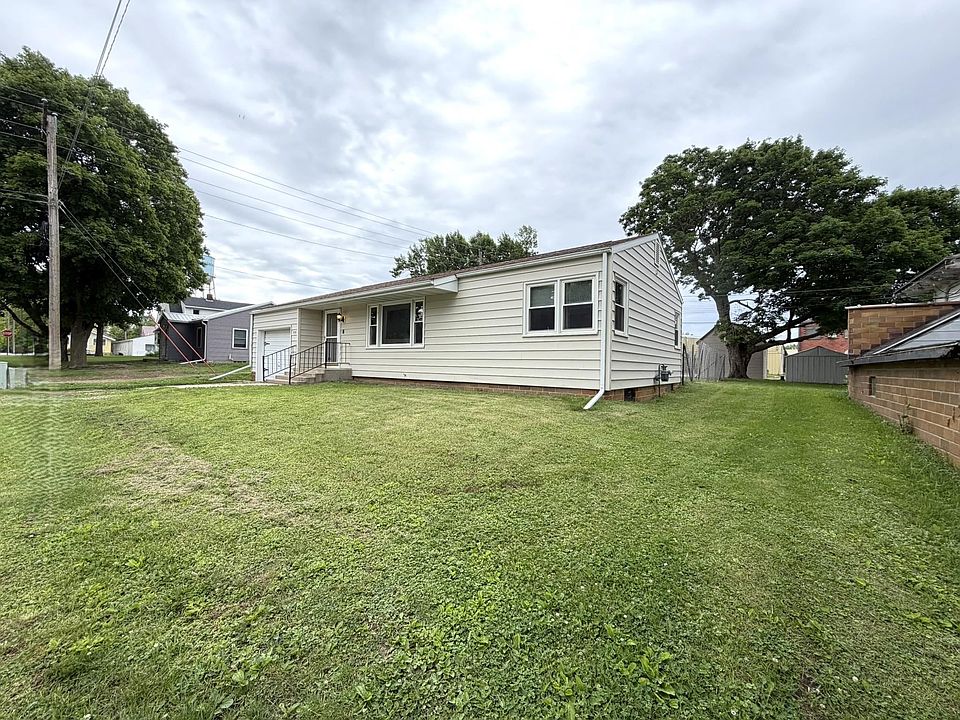 1st image of 506 5th St