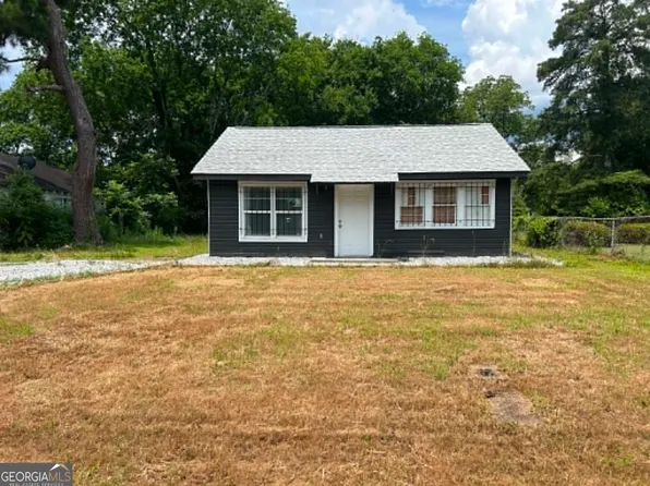 3850 Mercer St, Macon, GA 31204