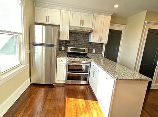252 Central Ave Unit 3, New Bedford, MA 02745