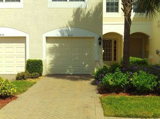 812 Hampton Cir, Naples, FL 34105