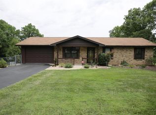 5943 Big River Heights Rd, De Soto, MO 63020
