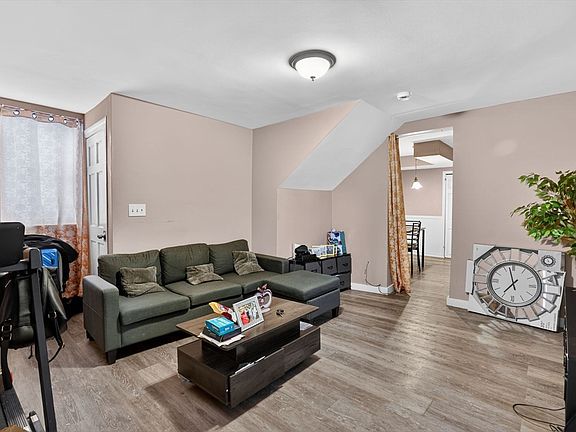 4th image of 20 Derne St