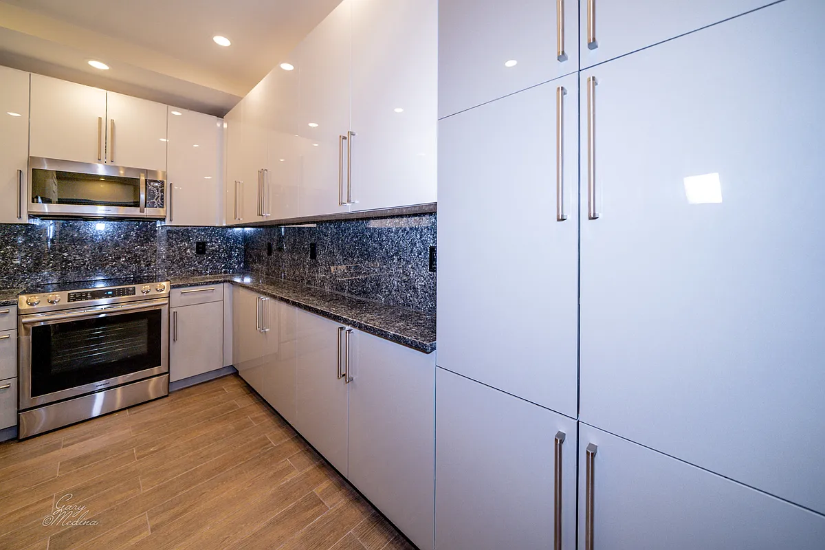 Building Photo - 1616 Beacon St #1