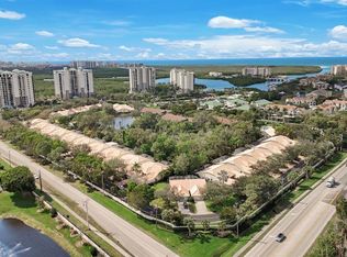 780 Wiggins Bay Dr #18R, Naples, FL 34110
