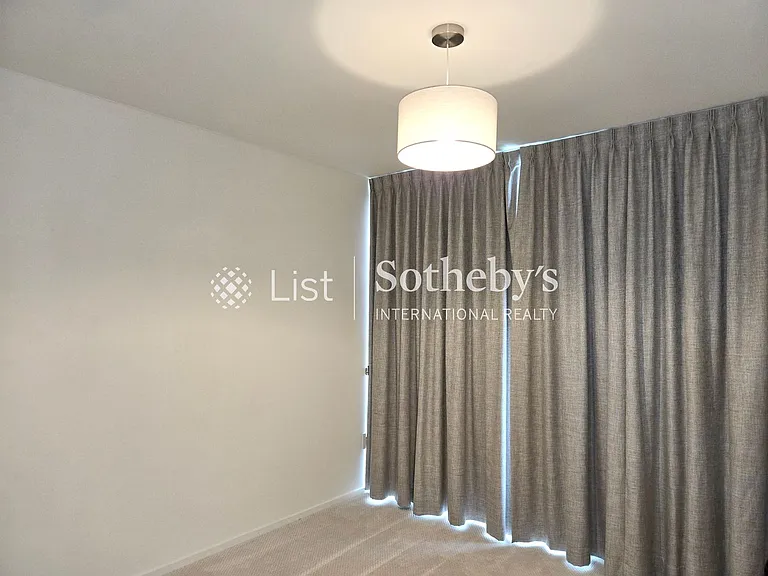 1000 Auahi St #1701 — Photo 14