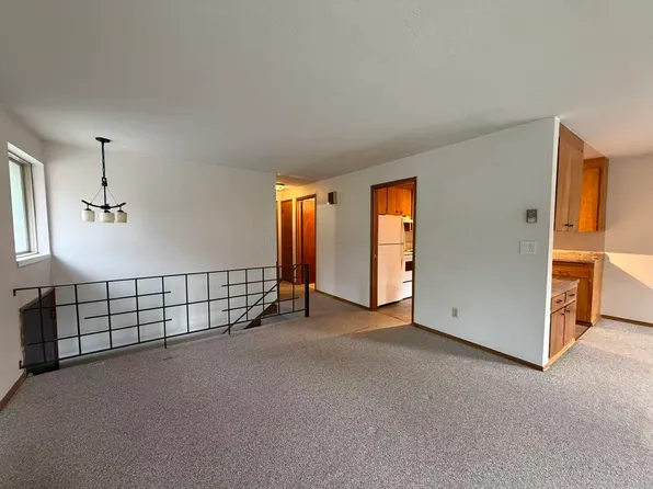 13815 Greenwood Ave N, Seattle, WA 98133